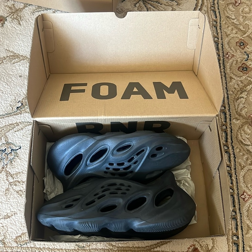 Yeezy Foam Runners Onyx